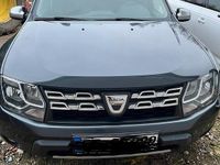 Gebraucht Dacia Duster Lauréate 114 PS (83 kW) 2017 Grau SUV