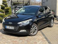 Gebraucht Hyundai i20 YES! 84 PS (61 kW) 2015 Schwarz Kleinwagen