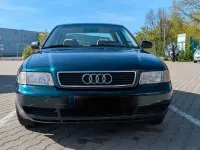 Używany Audi A4 101 KM (74 kW) 1995 Zielony Sedan/Limuzyna
