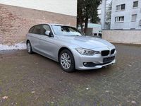 Gebraucht BMW 320 184 PS (135 kW) 2014 Silber Kombi