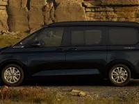 Neu VW T7 California 150 PS (110 kW) 2026 Grenadillschwarz metallic Van