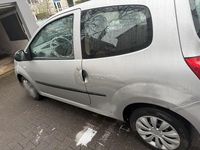 Gebraucht Renault Twingo 60 PS (44 kW) 2008 Silber Kleinwagen