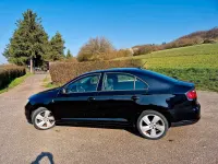 Gebraucht Seat Toledo 105 PS (77 kW) 2013 Schwarz Kleinwagen