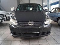 Gebraucht VW Fox 54 PS (39 kW) 2008 Grau Kleinwagen