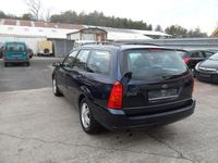 Gebraucht Ford Focus 101 PS (74 kW) 2001 Blau Kombi