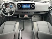 Gebraucht Mercedes Sprinter 170 PS (125 kW) 2024 Schwarz Van