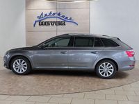 Gebraucht Skoda Superb 150 PS (110 kW) 2024 Graphite grau Kombi