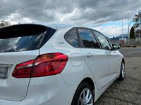 Gebraucht BMW 225 Active Tourer iPerformance 224 PS (164 kW) 2019 Weiß Van / Kleinbus