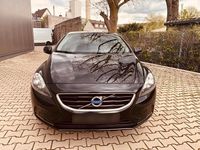 Gebraucht Volvo V40 116 PS (85 kW) 2014 Schwarz Limousine