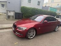 Gebraucht BMW 325 Exclusive 218 PS (160 kW) 2012 Rot Coupé