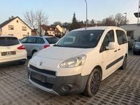 Gebraucht Peugeot Partner Tepee Active 92 PS (67 kW) 2013 Weiß Van / Kleinbus