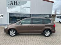 Gebraucht VW Sharan Comfortline 150 PS (110 kW) 2012 Braun Van / Kleinbus