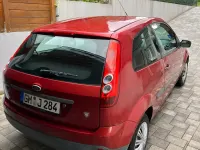 Gebraucht Ford Focus 101 PS (74 kW) 2006 Rot Kleinwagen