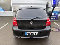 Gebraucht BMW 116 122 PS (89 kW) 2010 Schwarz Kleinwagen