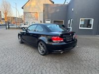 Gebraucht BMW 120 170 PS (125 kW) 2010 Schwarz Kleinwagen