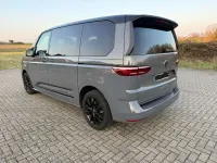 Gebraucht VW Multivan Edition 150 PS (110 kW) 2025 Grau Van / Kleinbus