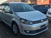 Gebraucht VW Touran Comfortline 140 PS (102 kW) 2013 Silber Van / Kleinbus