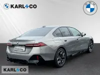 Gebraucht BMW 520 M Sport 190 PS (139 kW) 2024 Grau Limousine