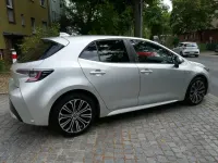 Gebraucht Toyota Corolla Hybrid Team 98 PS (72 kW) 2021 Precious silver Limousine