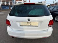 Gebraucht VW Golf VI Match 105 PS (77 kW) 2012 Weiß Kleinwagen