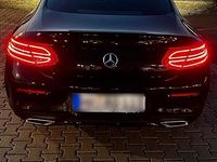 Gebraucht Mercedes C400 333 PS (244 kW) 2016 Schwarz Coupé