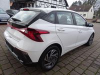 Neu Hyundai i20 101 PS (74 kW) 2025 Weiß Limousine