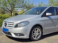 Gebraucht Mercedes B200 156 PS (114 kW) 2012 Grau Kleinwagen