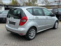 Gebraucht Mercedes A160 82 PS (60 kW) 2010 Silber Limousine