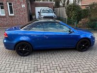 Usata VW Eos 160 CV (117 kW) 2011 Blu Cabrio