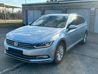 Gebraucht VW Passat 150 PS (110 kW) 2018 Silber Kombi