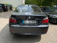 Gebraucht BMW 530 235 PS (172 kW) 2008 Blau Limousine