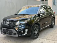 Gebraucht Suzuki Vitara Comfort+ 120 PS (88 kW) 2017 Schwarz SUV