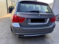 Gebraucht BMW 325 218 PS (160 kW) 2010 Grau Kombi