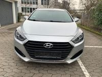 Gebraucht Hyundai i40 Trend 165 PS (121 kW) 2018 Silber Kombi