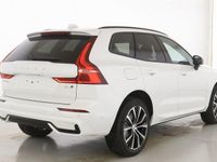 Gebraucht Volvo XC60 Plus 250 PS (183 kW) 2025 Crystal white pearl SUV