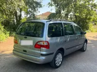 Gebraucht Ford Galaxy 116 PS (85 kW) 2006 Silber Van / Kleinbus