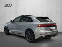 Gebraucht Audi Q8 Sport 340 PS (250 kW) 2024 Silber SUV