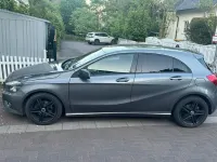 Używany Mercedes A180 129 KM (94 kW) 2012 Szary Sedan/Limuzyna