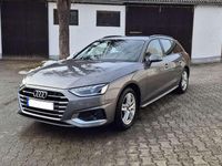 Gebraucht Audi A4 Advanced 163 PS (119 kW) 2022 Grau Kombi