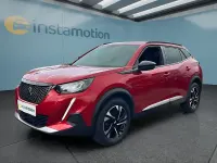 Gebraucht Peugeot 2008 Allure 131 PS (96 kW) 2023 Rot SUV