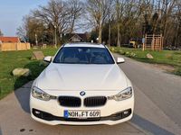 Gebraucht BMW 320 Advantage 163 PS (119 kW) 2018 Alpinweiss 3 Kombi