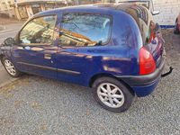 Second-hand Renault Clio II 98 CP (72 kW) 2000 Albastru Hatchback