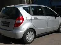 Gebraucht Mercedes A180 109 PS (80 kW) 2011 Silber Limousine