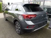 Gebraucht VW T-Roc Move 150 PS (110 kW) 2024 Grau SUV