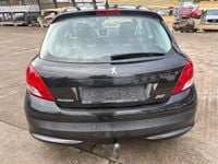 Gebraucht Peugeot 207 Urban Move 95 PS (69 kW) 2010 Schwarz Kleinwagen