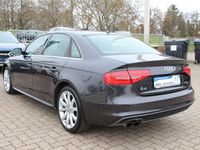 Gebraucht Audi A4 Ambition 170 PS (125 kW) 2014 Grau Limousine