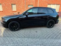 Gebraucht VW Touareg R-line 231 PS (169 kW) 2022 Schwarz SUV