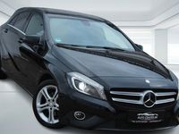 gebraucht Mercedes A200 URBAN *NAVI*Bi-XENON*KAMERA*PDC*SHZ*ALU