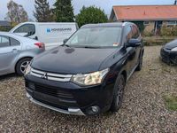 Gebraucht Mitsubishi Outlander Top 150 PS (110 kW) 2015 Schwarz SUV