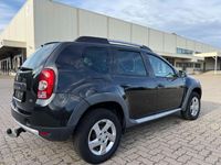 Second-hand Dacia Duster 110 CP (80 kW) 2012 Negru SUV
